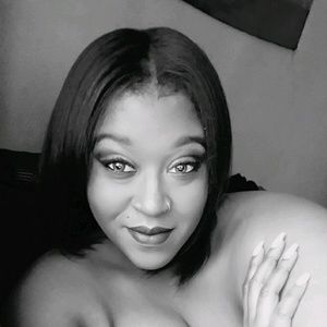 Meet your Posher, Brandi